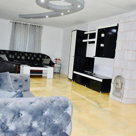 La Dede Hotel Calafat Buitenkant foto
